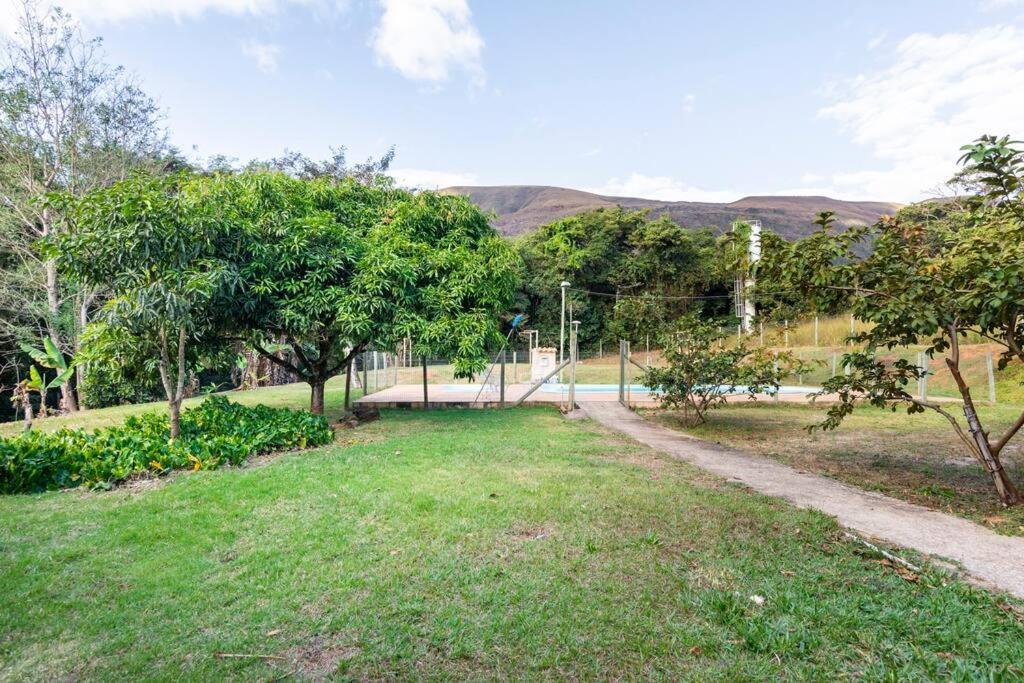 فيلا Sitio Da Tia Lucia Perto Da Montanha برومادينهو المظهر الخارجي الصورة